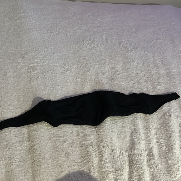 Black strapless bikini top - Picture 3 of 3